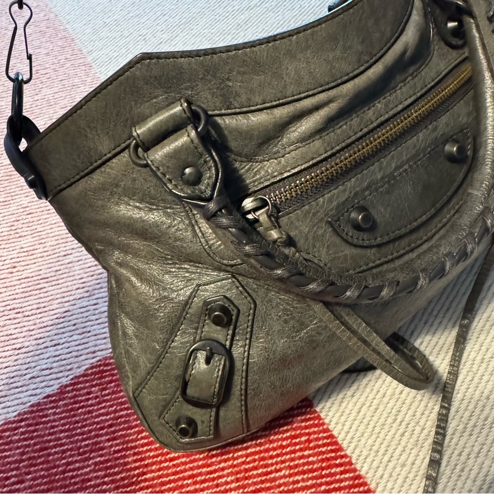 First city bag